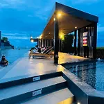 The Base Central Pattaya 639 By Numam